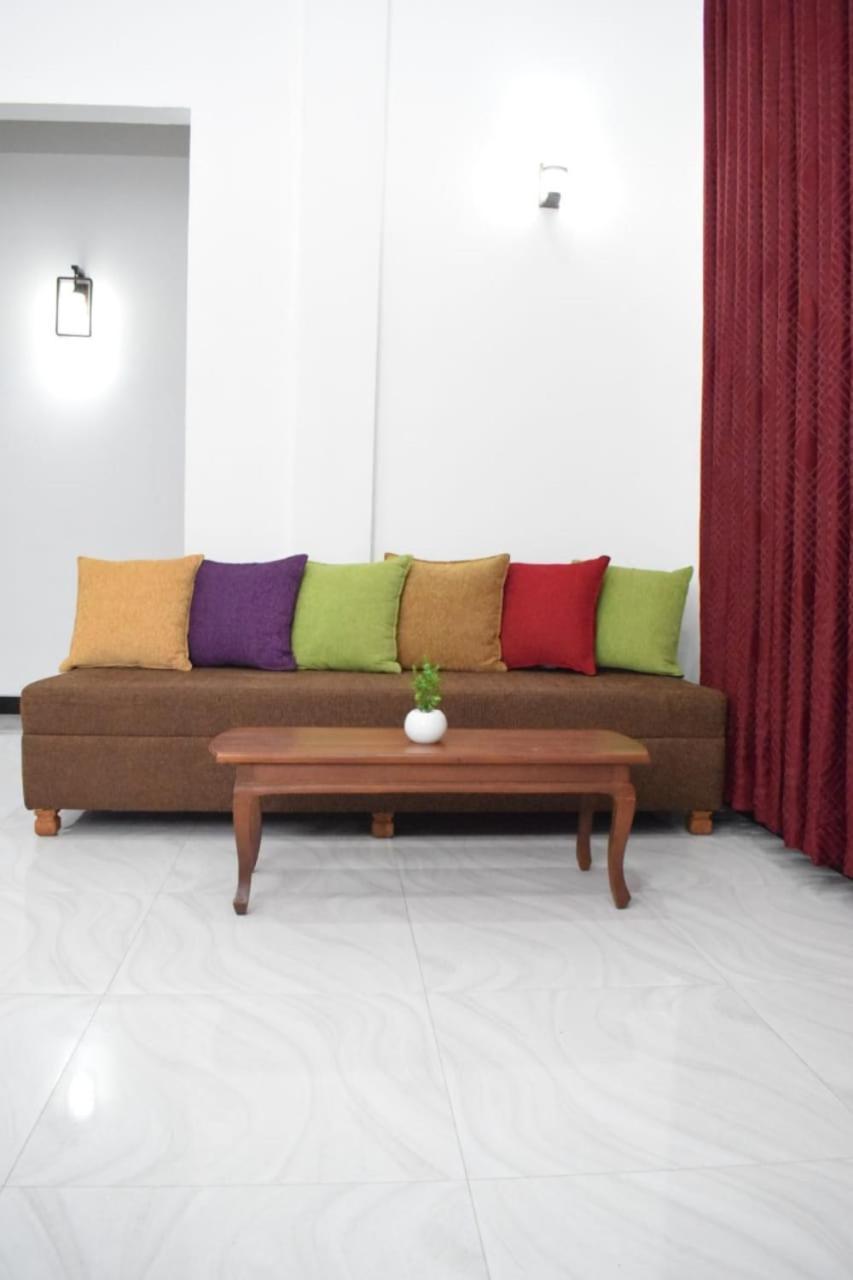 The Alexis'S Guest House Negombo Exteriér fotografie